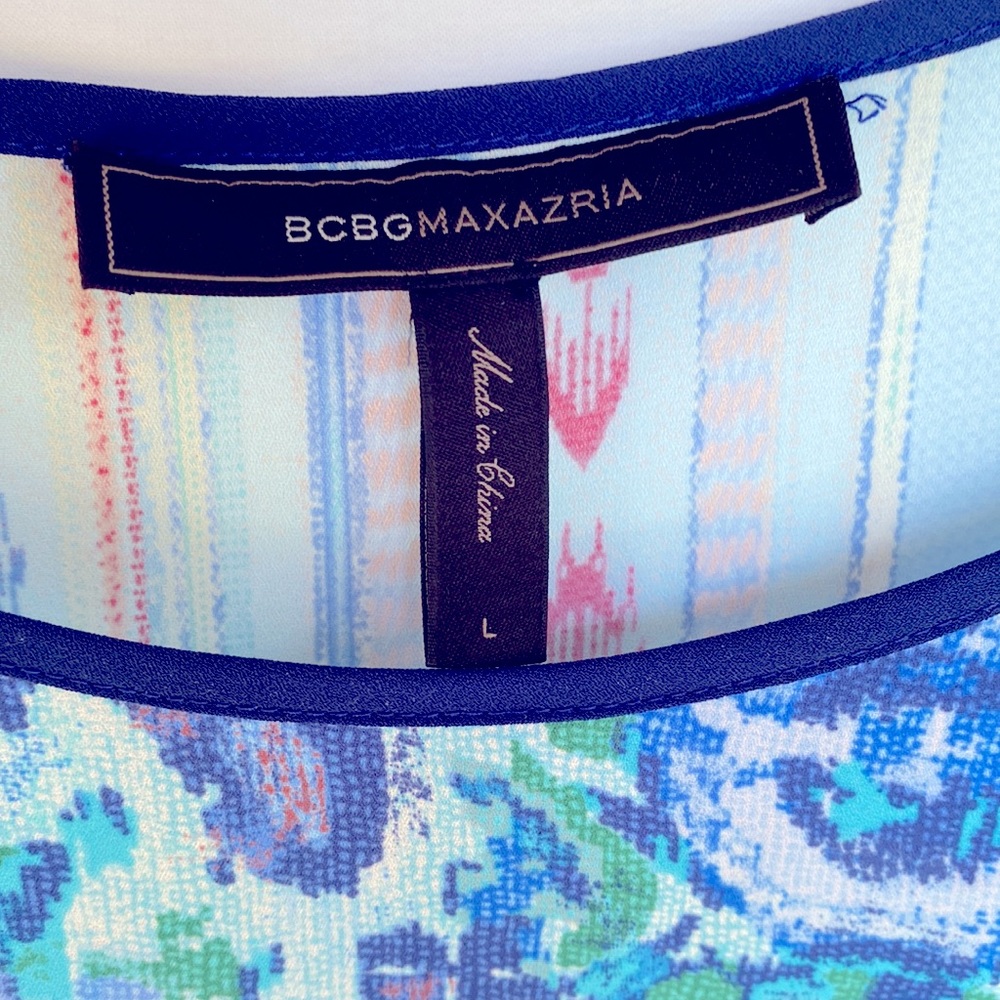 Gently Worn Gorgeous Sexy BCBGMaxazria Floral Sheer Top Size Large - Picture 5 of 8